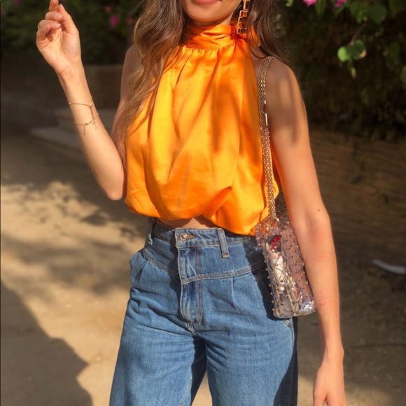 MUST GO: Zara wrap top bloggers favorite - Picture 13 of 16